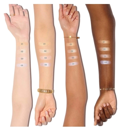 *SOBRE PEDIDO* (2 Gold Halo) Forever Glow Luminizer Highlighter