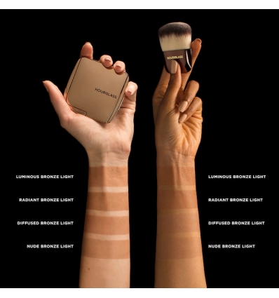 *SOBRE PEDIDO* (Nude Bronze Light) Ambient Lighting Bronzer