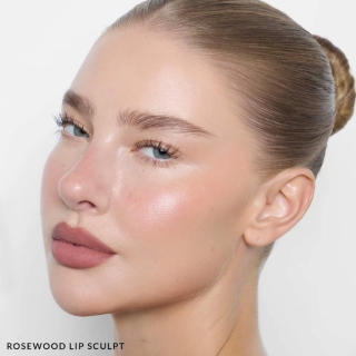 *SOBRE PEDIDO* (Rosewood) Lip Sculpt Longwear Liner 2