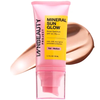 (Fair-Medium) Mineral Sun Glow Broad Spectrum Sunscreen SPF 43 PA +++