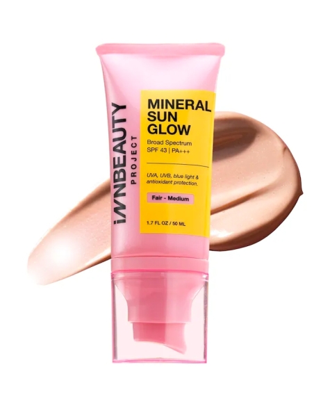 (Fair-Medium) Mineral Sun Glow Broad Spectrum Sunscreen SPF 43 PA +++ (Fair-Medium) Mineral Sun Glow Broad Spectrum Sunscreen SPF 43 PA +++