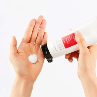 Salicylic Acid Daily Gentle Cleanser 2