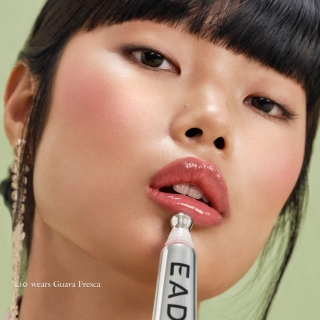 *SOBRE PEDIDO* (Guava Fresca) Le Chouchou Peptide Lip Balm 2