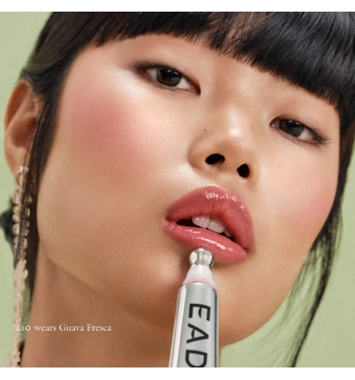 *SOBRE PEDIDO* (Guava Fresca) Le Chouchou Peptide Lip Balm