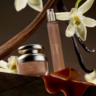 *SOBRE PEDIDO* Mini Rare Eau de Parfum Set with Vanilla and Caramel 2