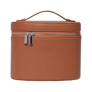 The Vanity Case