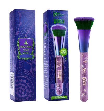 *SOBRE PEDIDO* Wicked Limited-Edition Elphaba Foundation Brush