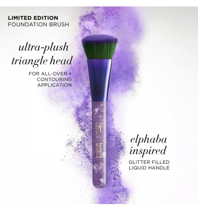 *SOBRE PEDIDO* Wicked Limited-Edition Elphaba Foundation Brush