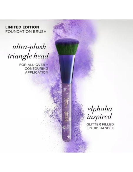 *SOBRE PEDIDO* Wicked Limited-Edition Elphaba Foundation Brush *SOBRE PEDIDO* Wicked Limited-Edition Elphaba Foundation Brush