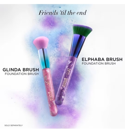 *SOBRE PEDIDO* Wicked Limited-Edition Elphaba Foundation Brush
