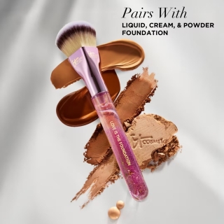 *SOBRE PEDIDO* Love Is The Foundation Brush 2