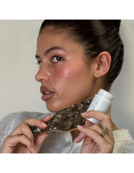 *SOBRER PEDIDO* Mini Boar Bristle Smoothing Hair Brush in Toasted Sugar *SOBRER PEDIDO* Mini Boar Bristle Smoothing Hair Brush in Toasted Sugar